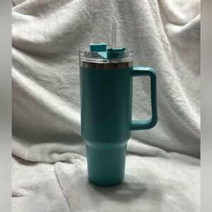Teal Tumbler with Handle and Straw